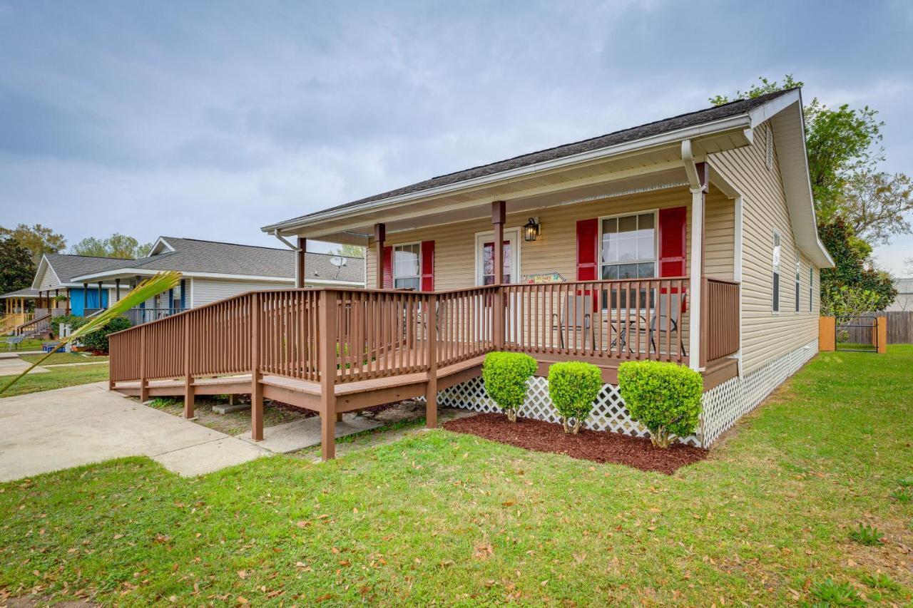 Charming Biloxi Vacation Rental Near Beach! Exterior photo